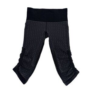 Lululemon In The Flow Crop II Black and Grey Leggings Size S Excellent Condition